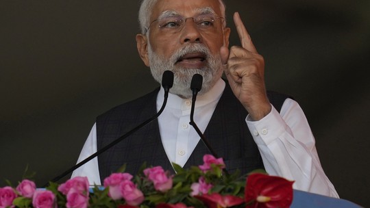 Índia prende opositor do governo por críticas ao primeiro-ministro