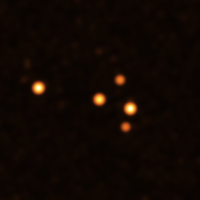 Estrelas orbitando muito perto de Sagitário A* no final de março de 2021 (Foto: ESO/GRAVITY collaboration)