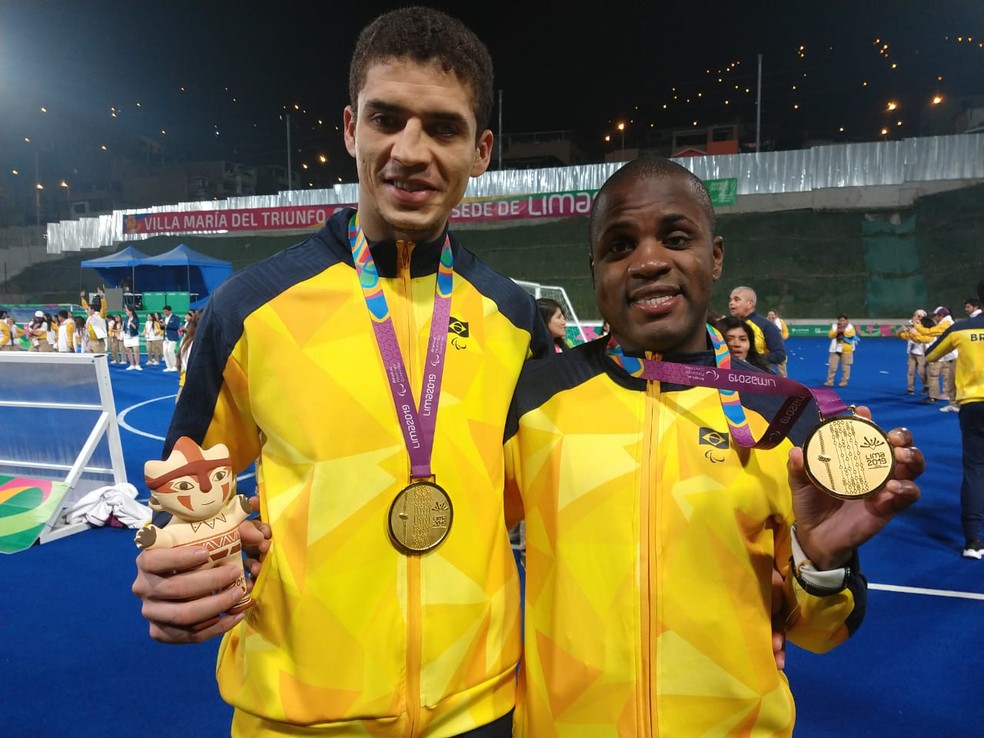 Cássio e Jefinho, autores dos gols do Brasil na final do Parapan contra a Argentina  — Foto: Bruna Campos 