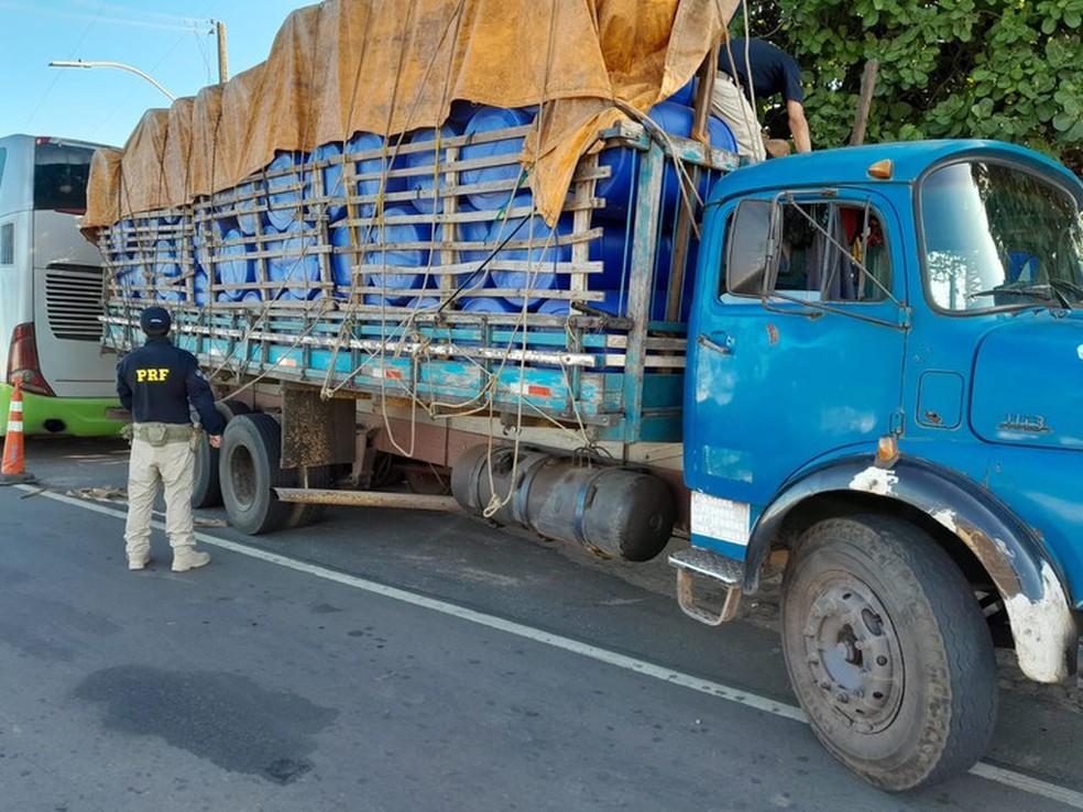 PRF apreende droga em Teresina — Foto: Divulgação/PRF