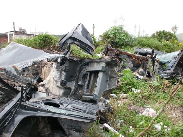 Desmanches irregulares são destino de grande parte dos veículos roubados e furtados (Foto: Divulgação/Polícia Civil)