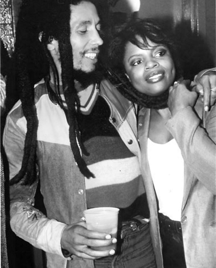 Sarah Dash e Bob Marley (Foto: Reprodução: Instagram)
