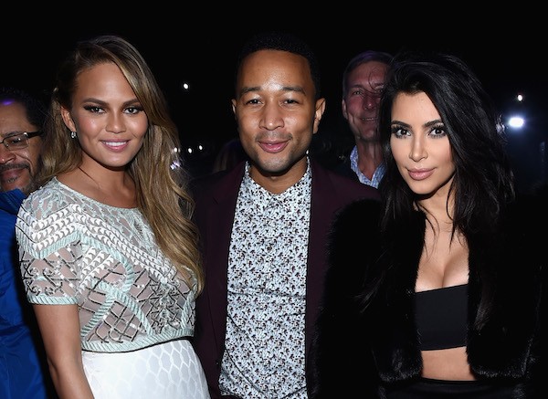 Chrissy Teigen, John Legend e Kim Kardashian (Foto: Getty Images)