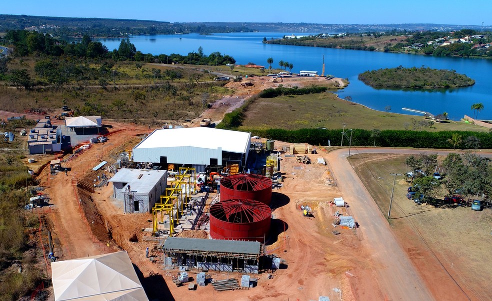 Imagem aérea mostra estrutura que vai captar água do Lago Paranoá (Foto: Caesb/Divulgação)