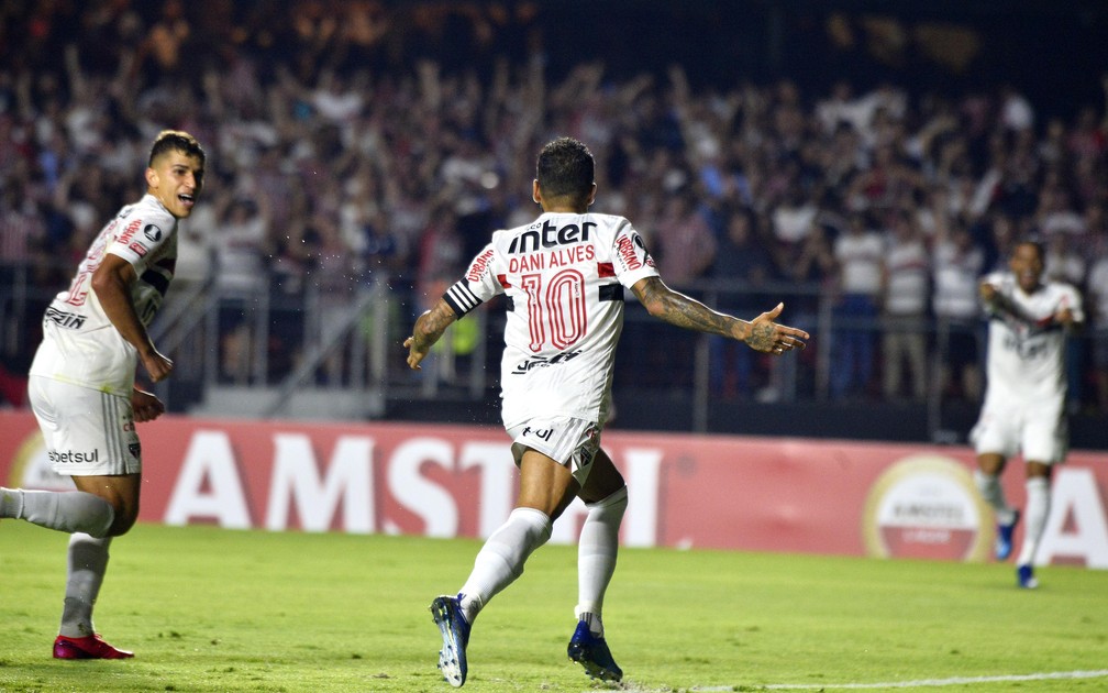 Clubes de São Paulo estão liberados para receber público novamente