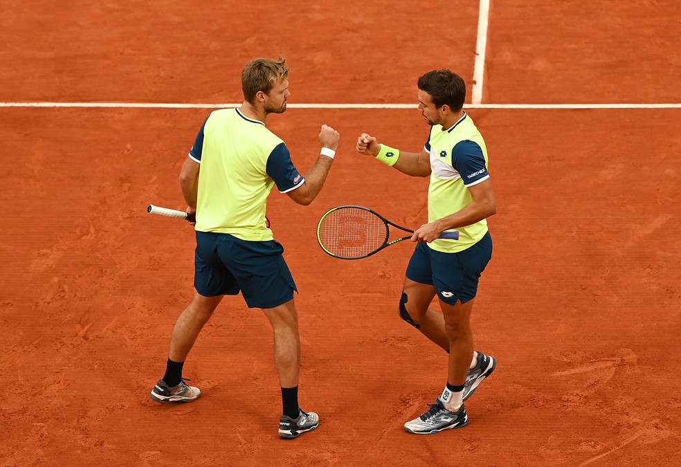 Kevin Krawietz e Andreas Mies na final de Roland Garros — Foto: Getty Images