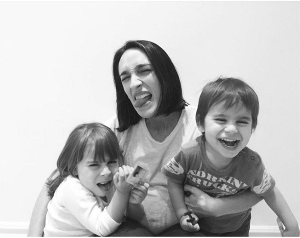 Maria Prata publica foto com sobrinhos  (Foto: Reprodução Instagram)