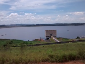 Represa de Taiaçupeba, em Suzano (Foto: Jamile Santana/G1)