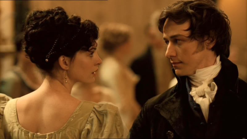 Anne Hathaway e James McAvoy como Jane Austen e Tom Lefroy em 'Amor e Inocência' (Foto: Divulgação )