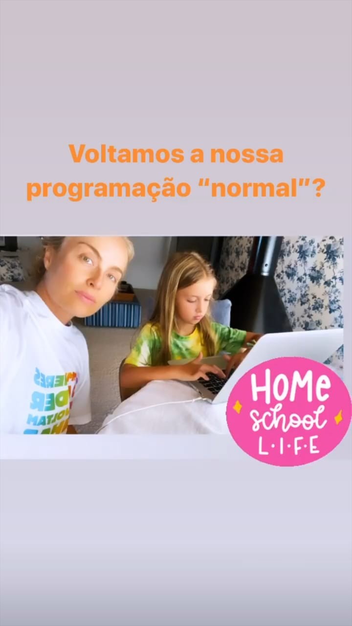 Angélica acompanha a filha Eva nos estudos em casa (Foto: Reprodução/Instagram)