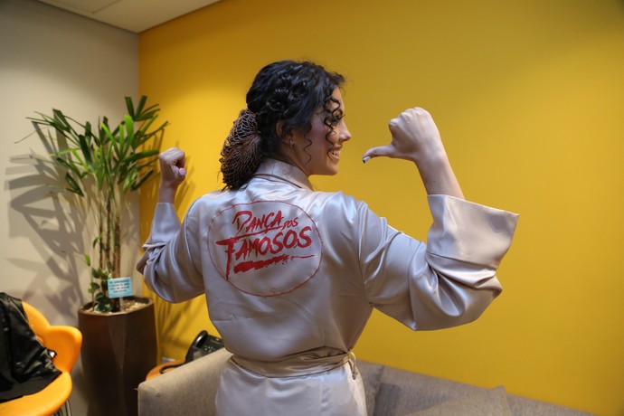 Rachel Drodowsky vestiu a camisa do 'Dança' (Foto: Carol Caminha/Gshow)
