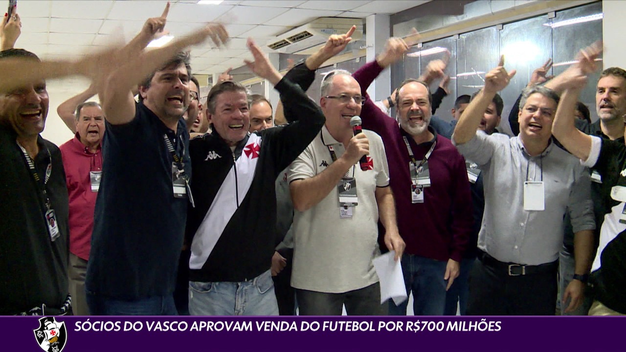 Sócios do Vasco aprovam venda do futebol por R$ 700 milhões