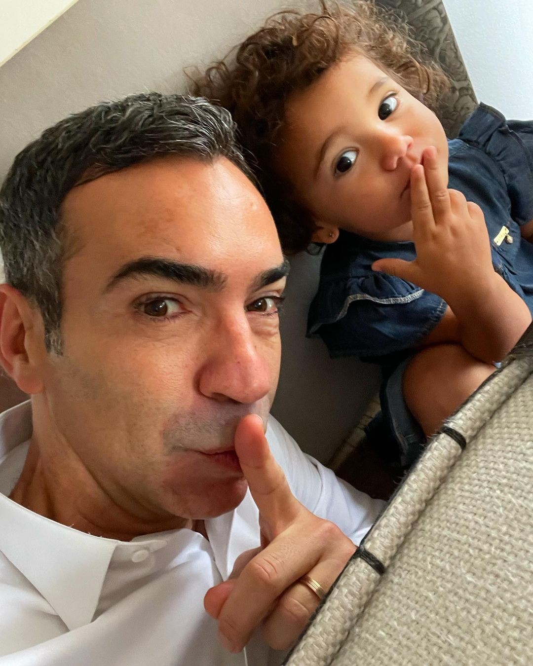 César Tralli fala sobre rotina matinal com a filha, Manuella (Foto: Reprodução / Instagram)
