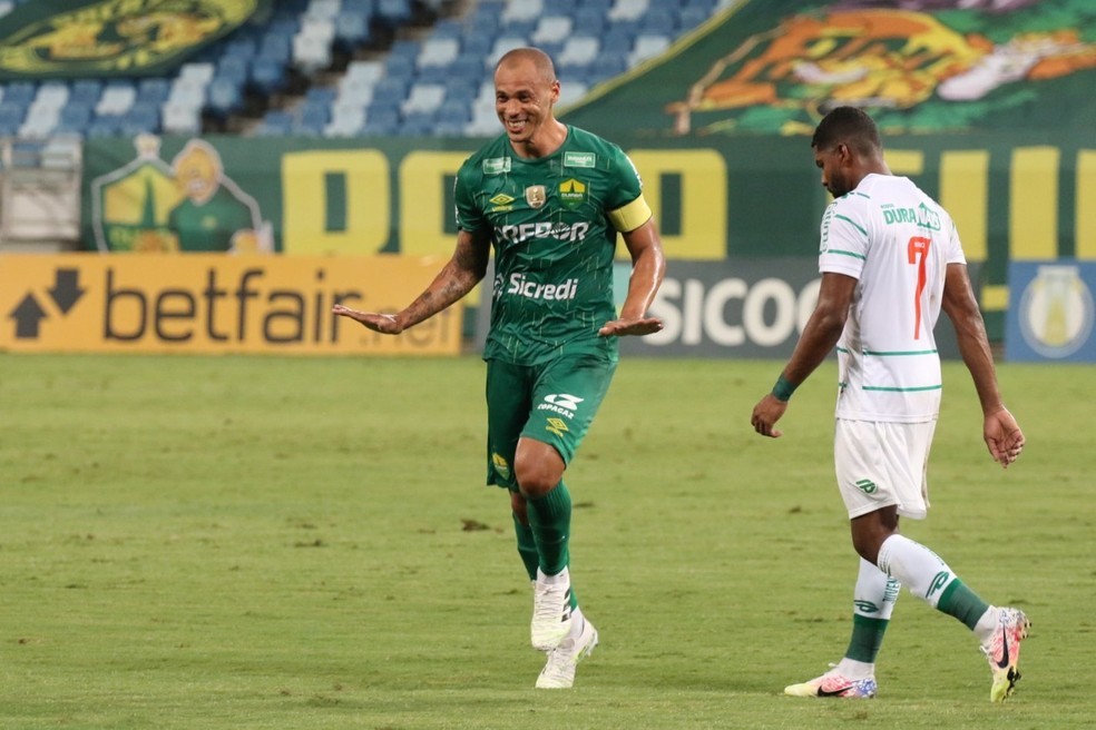 Cartola Fc 21 Gato Mestre Mostra Como Cuiaba X Juventude Pode Aumentar Suas Cartoletas Gato Mestre Gatomestre