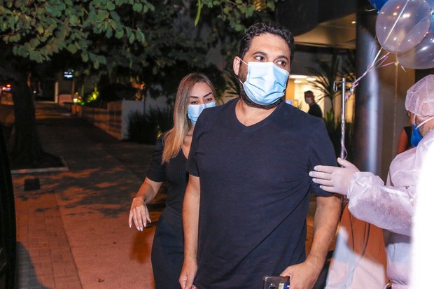 Sertanejo Edson, da dupla com Hudson, deixa hospital após internação por Covid-19 (Foto: Thiago Duran/AgNews)
