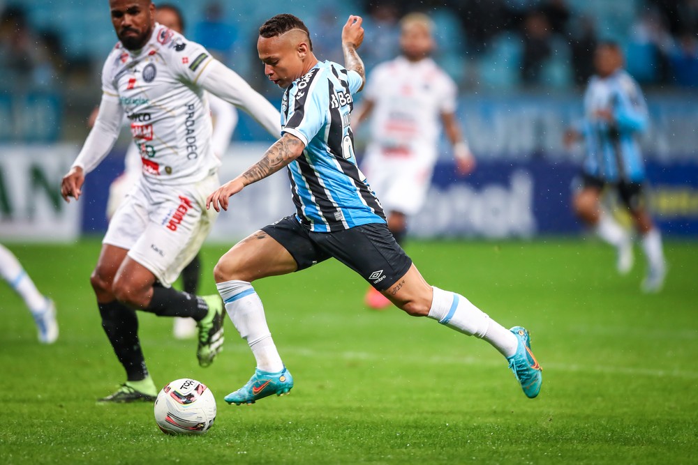 Estamos mostrando que Série B não é para o Grêmio - veja o que disse Janderson sobre a sequência invicta do Imortal