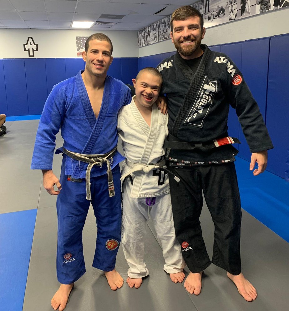 InclusÃ£o no jiu-jÃ­tsu: Tanquinho inicia projeto para dar aula Ã s crianÃ§as com sÃ­ndrome de down