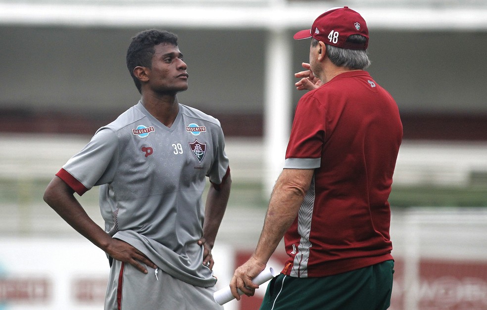 Maranhão com o técnico Levir Culpi durante sua passagem pelo Flu — Foto: Nelson Perez / Fluminense FC