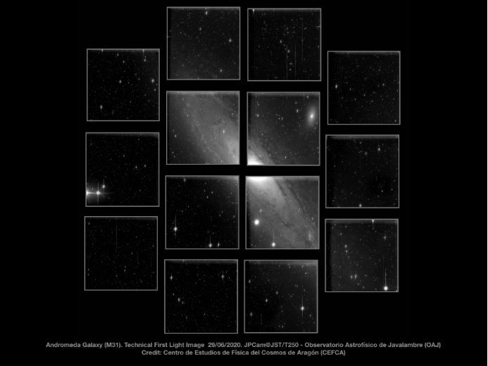 Imagem obtida durante a primeira luz técnica da câmera JPCam: galáxia de Andrômeda (M31), localizada a 2,5 milhões de anos-luz de distância, com um diâmetro angular no céu equivalente a sete Luas cheias, o maior objeto extragaláctico observável a olho nu no Hemisfério Norte (imagem: Centro de Estudos de Física do Cosmos de Aragão) (Foto: JPCam)