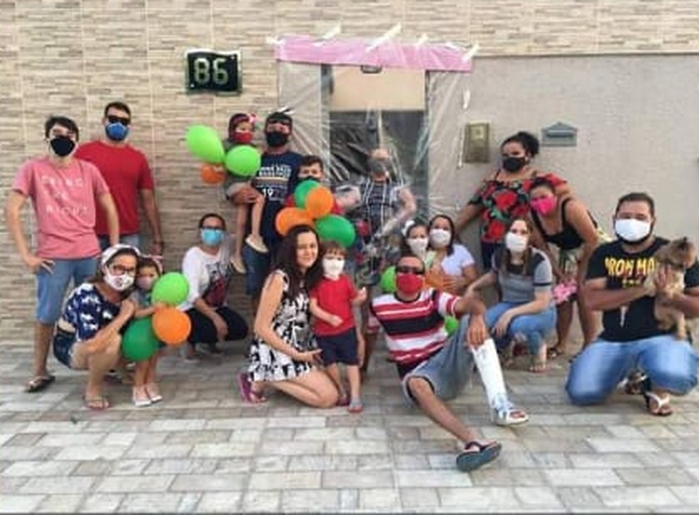 Família reunida em 2020 em Mossoró para comemorar aniversário — Foto: Cedida