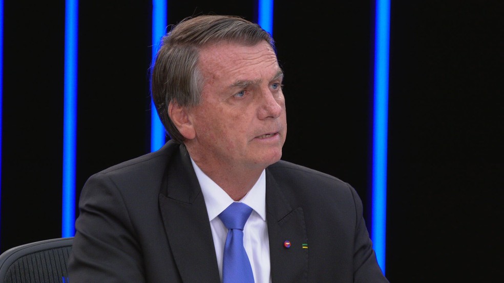 Jair Bolsonaro em entrevista ao Jornal Nacional — Foto: Reprodução/TV Globo