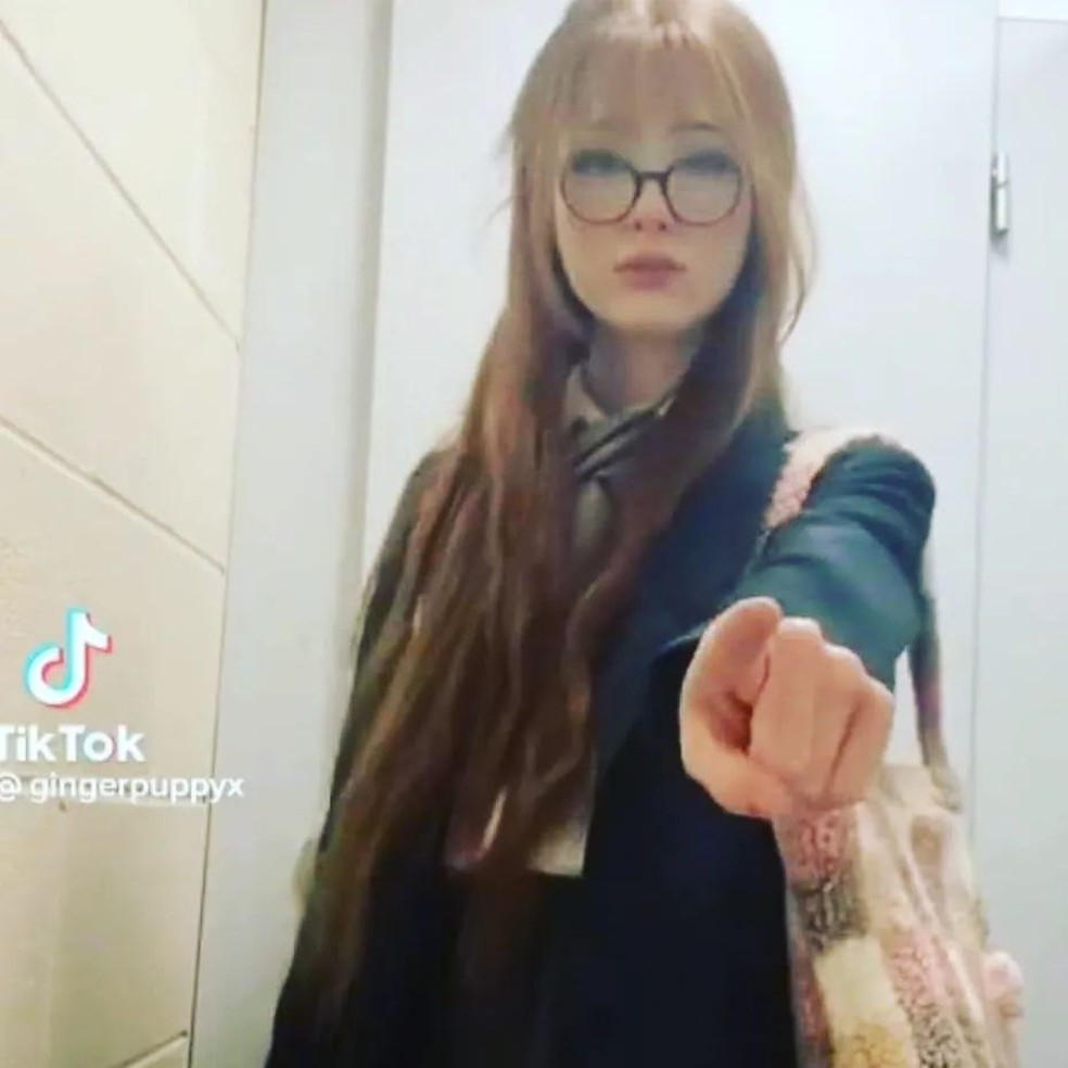 A jovem TikToker brit&acirc;nica Brianna Ghey  &mdash; Foto: reprodu&ccedil;&atilde;o/TikTok