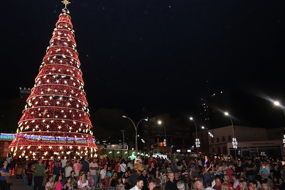Natal Águas e Luzes de Foz do Iguaçu terá apresentações artísticas  gratuitas na Praça da Paz entre quarta (7) e domingo (11); confira | Oeste  e Sudoeste | G1