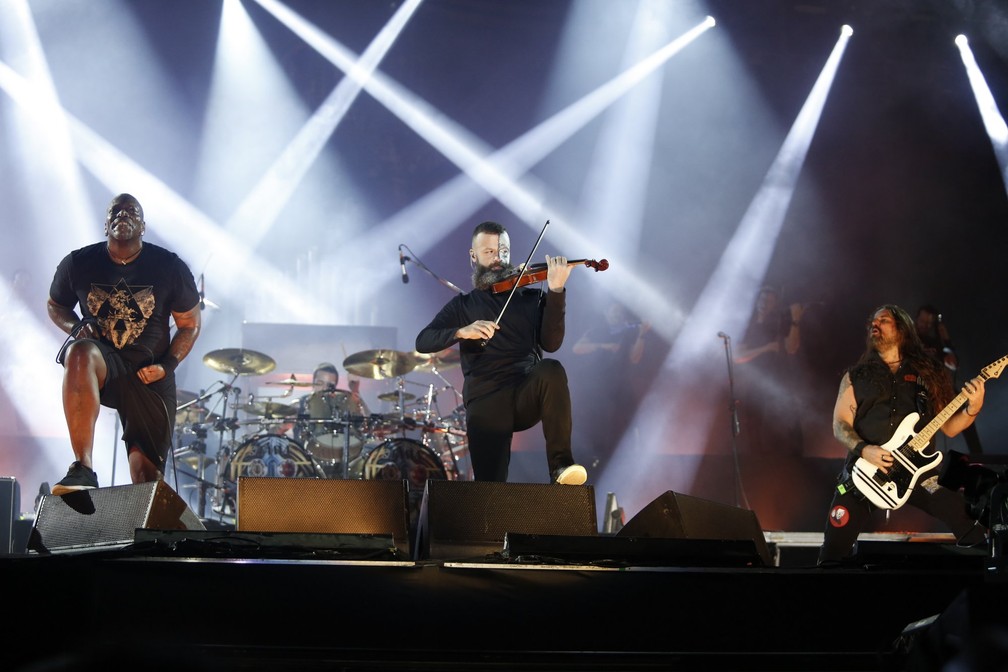 Sepultura e Família Lima fazem show juntos no Rock in Rio (Foto: Marcos Serra Lima/G1)