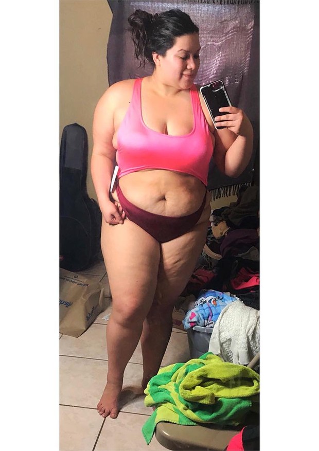 Ashley Graham mostra como o mesmo maiô fica em mulheres com corpos diferentes (Foto: Reprodução/Instagram)