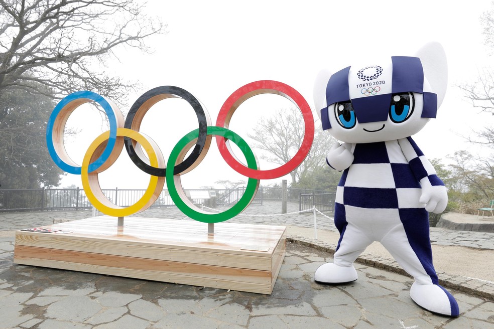 Tóquio inaugura aros olímpicos — Foto: Reprodução/Twitter