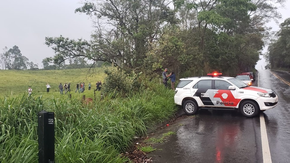 Família encontra corpo de mulher desaparecida em Itapetininga — Foto: Karina Ricca/Tv Tem