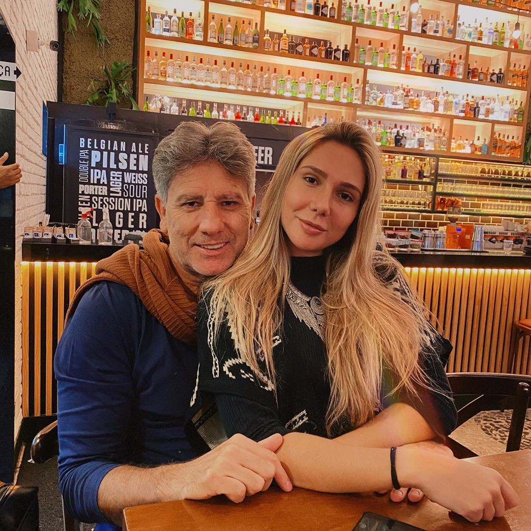 Renato e Carol Portaluppi (Foto: Reprodução / Instagram)