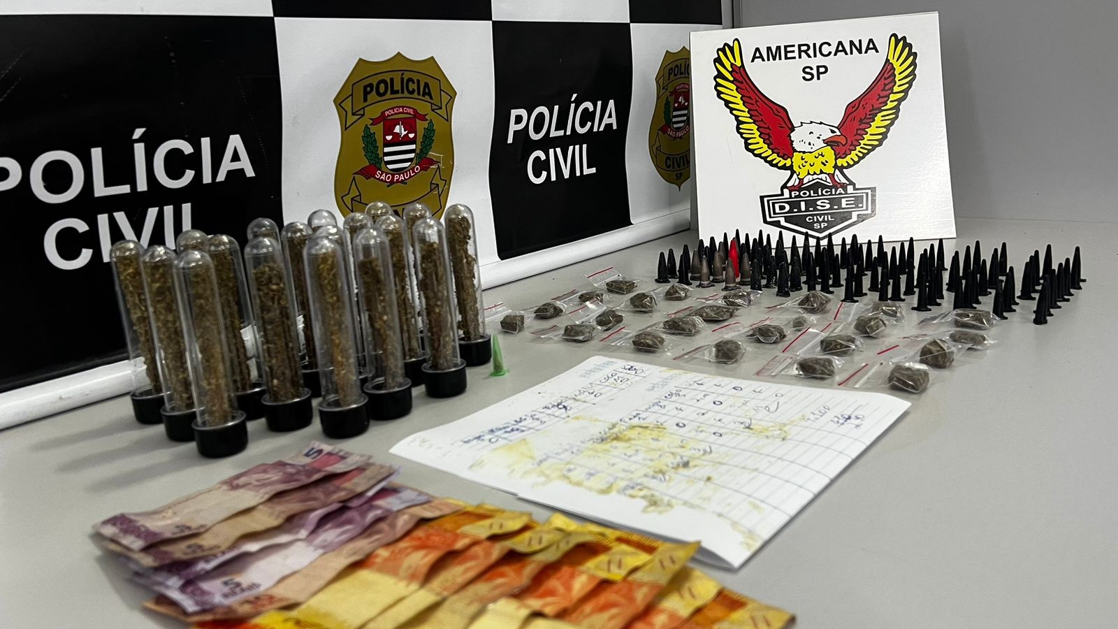 Operação de combate ao tráfico apreende porções de cocaína e maconha em Hortolândia; um homem foi preso