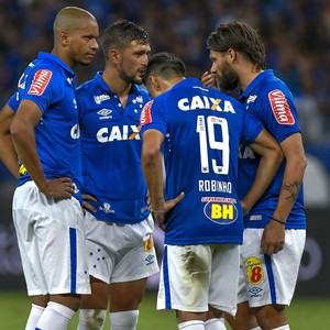Cruzeiro faz 1º tempo nulo, e sonho do penta na Copa do Brasil fica distante