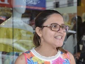 Advogada Larissa Jabour contou que sempre aproveita o Dia D Glória para comprar peças baratas no Espírito Santo (Foto: Edson Chagas/ A Gazeta)