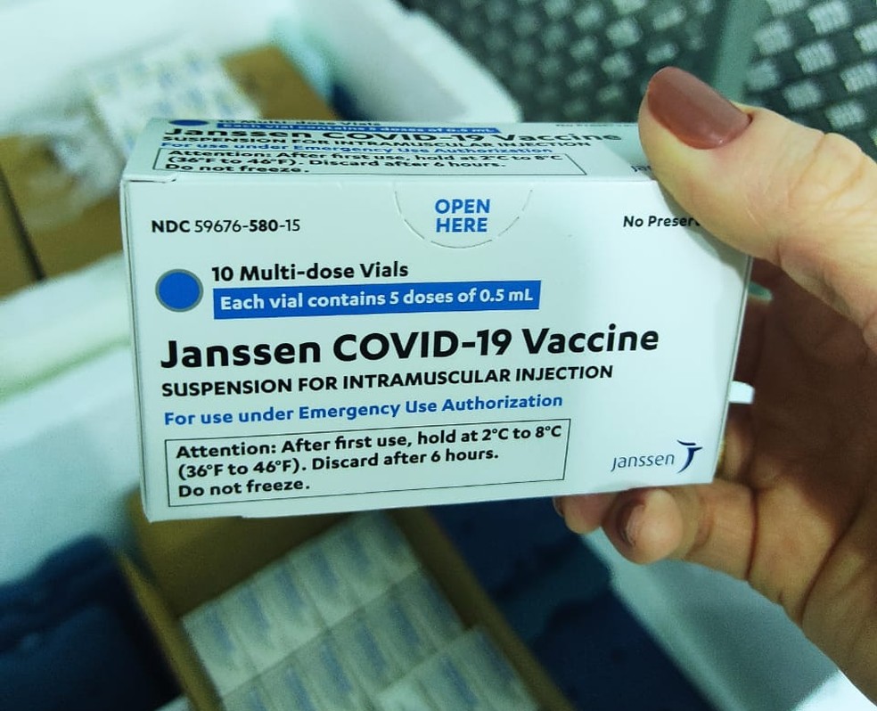Doses da vacina da Janssen chegam a centro de distribuição da cidade de São Paulo neste sábado (26). — Foto: Divulgação/Secretaria Municipal da Saúde