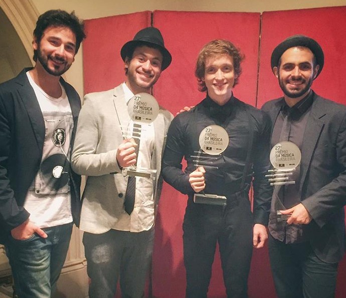 Banda Jamz do SuperStar comemora mais uma premiacao Realizacao de um sonho noticias em Musica