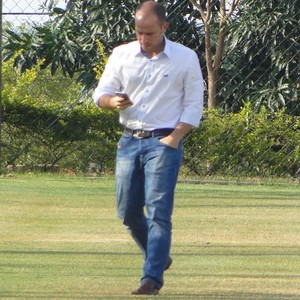 Ainda sem Fabiano, Cruzeiro volta a treinar e não fala sobre Lucas Silva