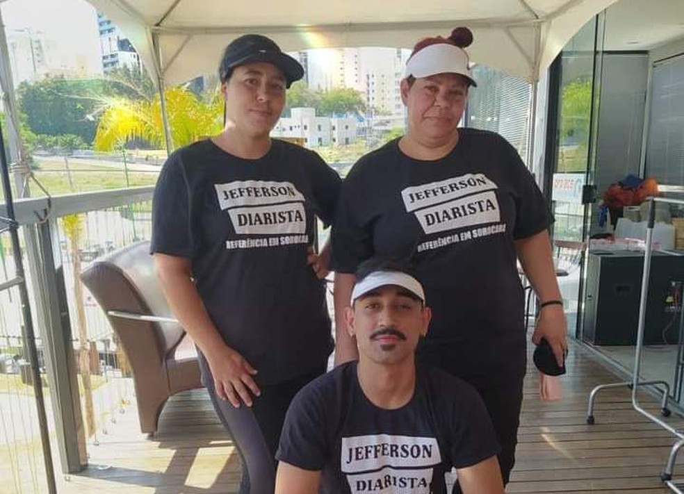 Jefferson contratou mulheres para fazerem parte da equipe — Foto: Arquivo Pessoal