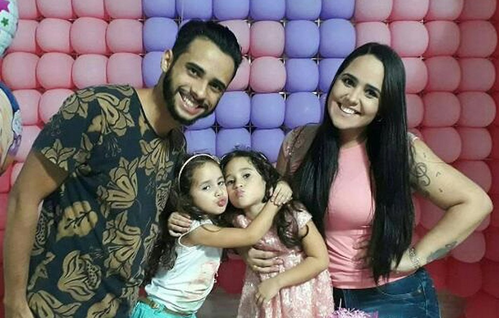 Aniversario Da Filha Da Cantora Perla Perlla Abre O Jogo Sobre A Educacao Das Filhas Sempre Ouviram