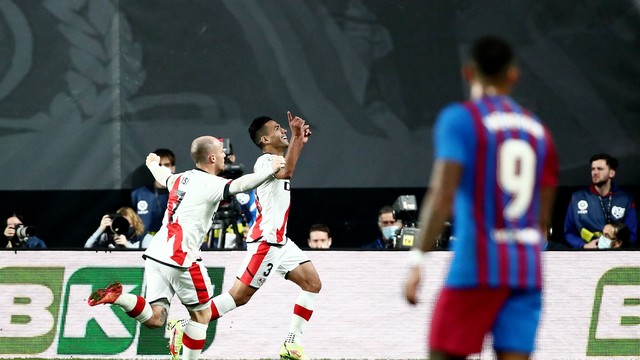 Falcao García comemora gol do Rayo Vallecano sobre o Barcelona 
