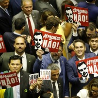 Deputados bolsonaristas protestam contra o atual presidente do Senado, Rodrigo Pacheco (PSD) — Foto: Cristiano Mariz/Agência O Globo