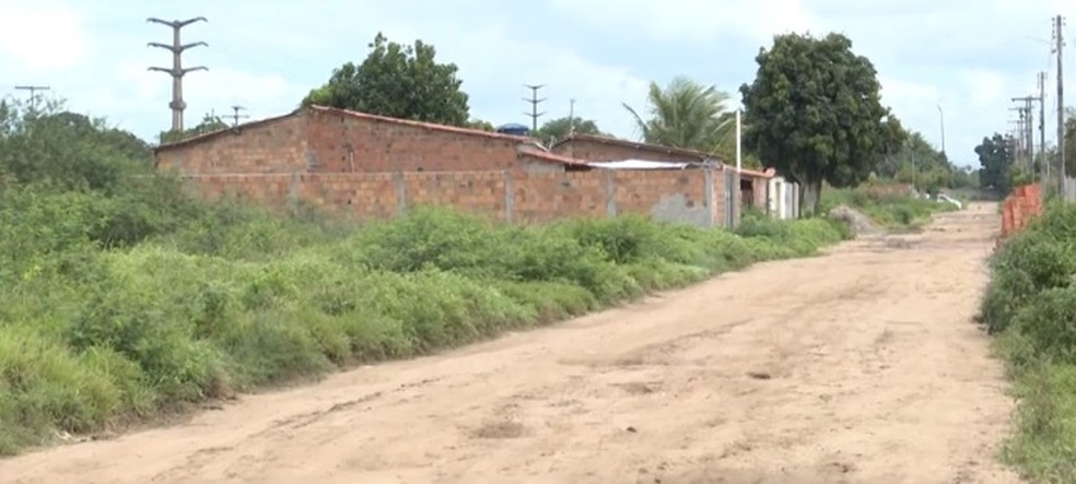 Caso aconteceu no loteamento Luma Torres, no bairro Pedra Ferrada — Foto: Reprodução/ TV Subaé