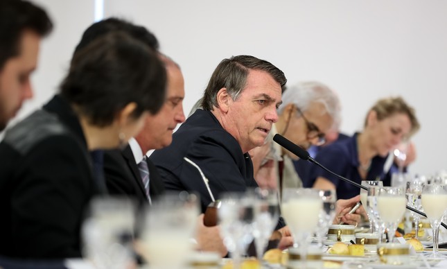 Mudanças no café da manhã de Bolsonaro | Lauro Jardim - O ...