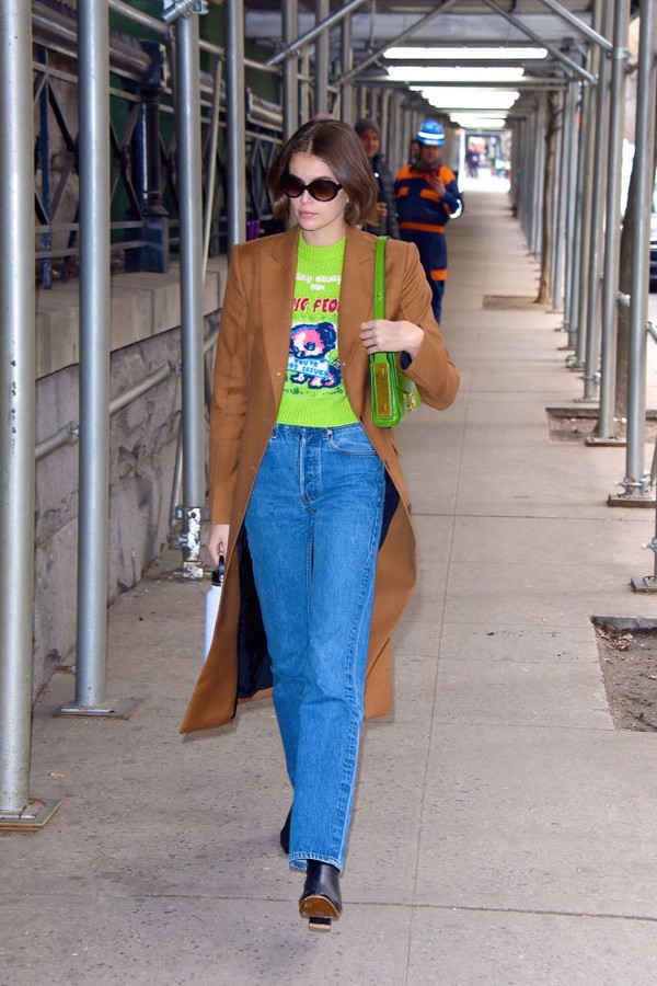 NEW YORK, NY - FEBRUARY 12:  Kaia Gerber seen out and about in NYFW in Manhattan on  February 12, 2020 in New York City.  (Photo by Robert Kamau/GC Images) (Foto: GC Images)