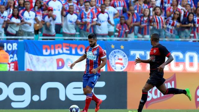 Bahia e Vitória empatam em 1 a 1 na Fonte Nova