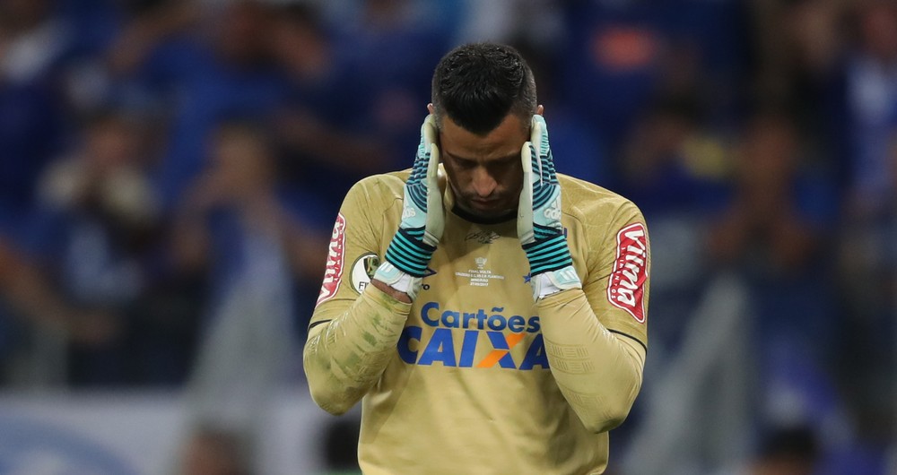 Fábio fica fora por uma semana, Murilo sente dores, e Sidnei esboça equipe