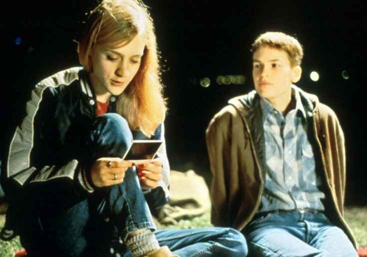 Chloë Sevigny e Hilary Swank em cena de Meninos Não Choram (1999) (Foto: Reprodução)