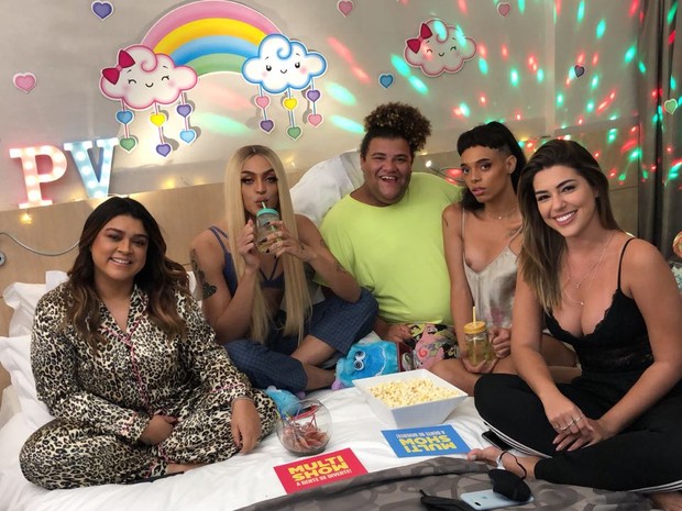 Preta Gil, Pabllo Vittar, Gominho e Vivian Amorim na festa do pijama (Foto: Multishow)