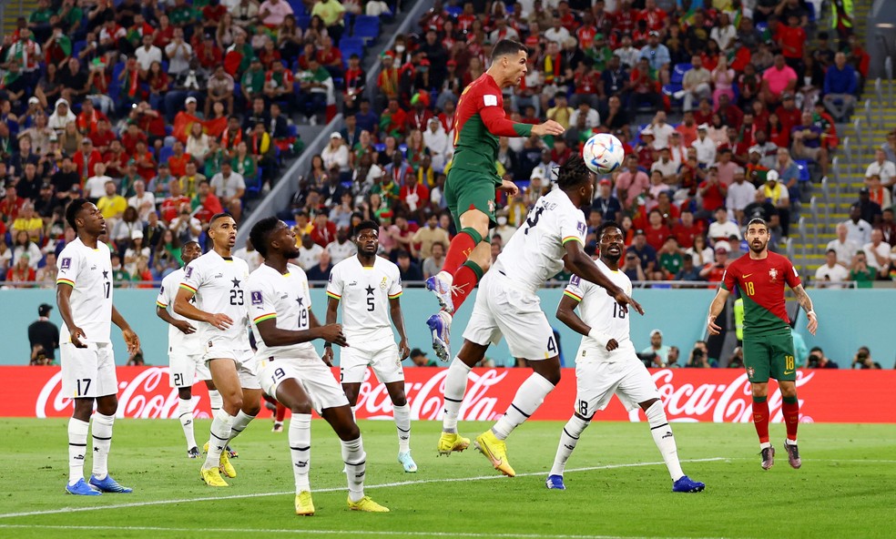 Salto CR7 — Foto: Reuters